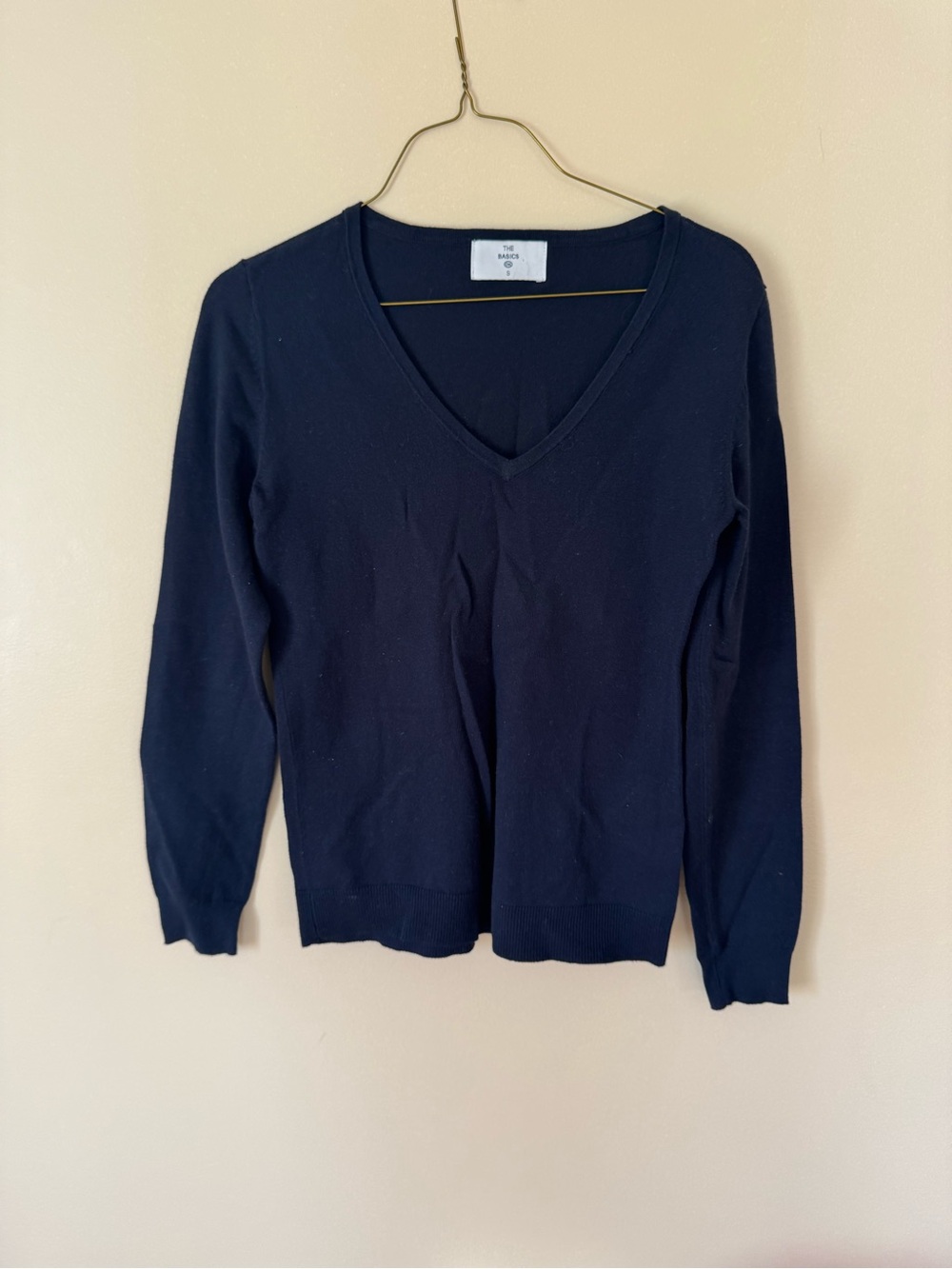 Women’s Navy V-Neck Long Sleeve Top (S)